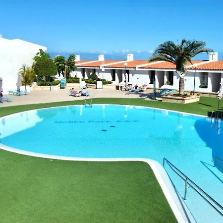 Estudio Con Bonita Vista, Wifi,piscina,cerca Playa Em Tenerife Sur *