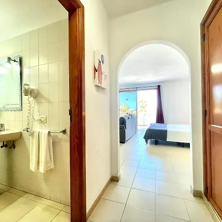 Estudio Con Bonita Vista, Wifi,piscina,cerca Playa Em Tenerife Sur Costa Adeje (Tenerife)