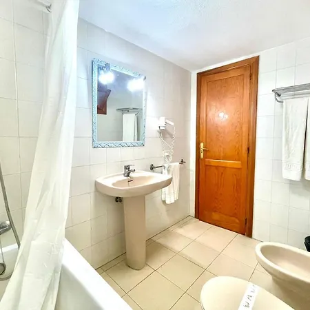 Estudio Con Bonita Vista, Wifi,piscina,cerca Playa Em Tenerife Sur *