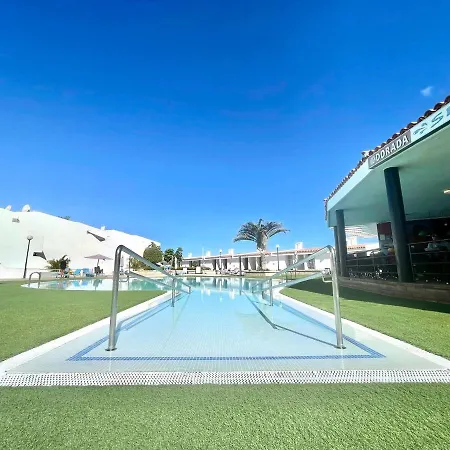 Estudio Con Bonita Vista, Wifi,piscina,cerca Playa Em Tenerife Sur Apartament Costa Adeje (Tenerife)