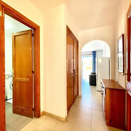Apartament Estudio Con Bonita Vista, Wifi,piscina,cerca Playa Em Tenerife Sur