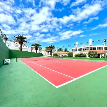 Estudio Con Bonita Vista, Wifi,piscina,cerca Playa Em Tenerife Sur Costa Adeje (Tenerife)